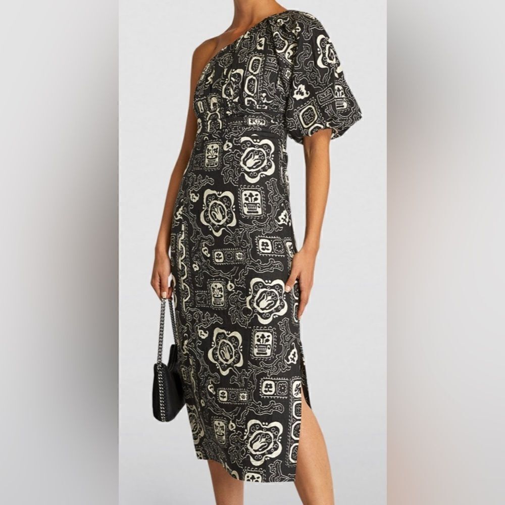 RHODE NWT
Linen  Chantelle  Midi  One-shoulder Dress